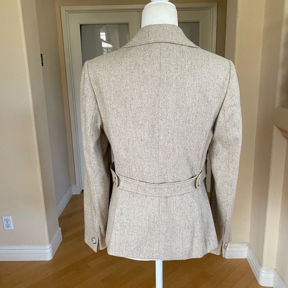 LOFT Wool Silk Blend Herringbone Light Tan Blazer Size 8 - Picture 3 of 7